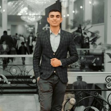 عمر طلعت Profile Picture