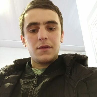 Ислам Умаев