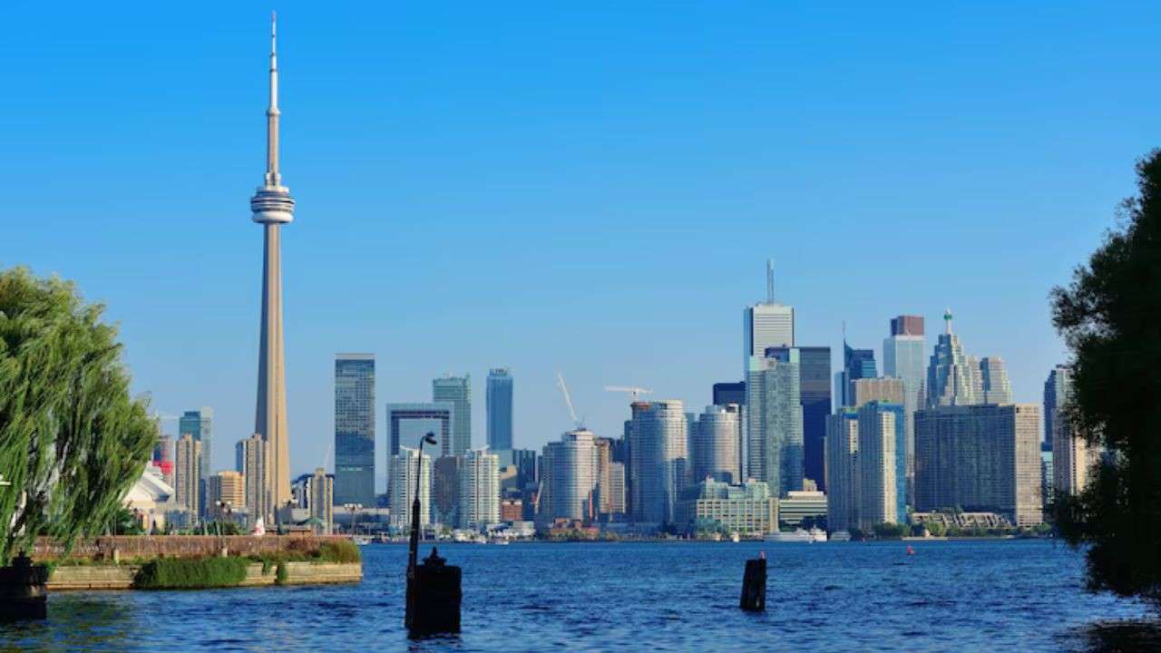 Air Canada Winnipeg Office in Canada - WhereAirlinesAre